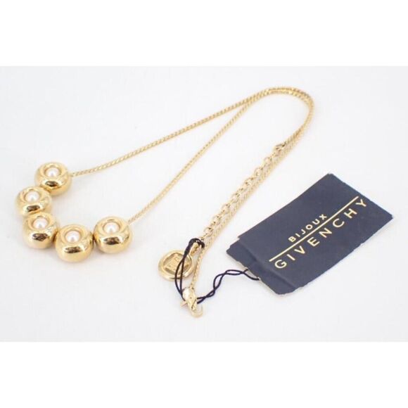 Givenchy Fashion Necklace - Picture 1 of 3